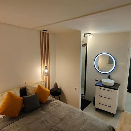Joli Appartement Au Pied Du Tramway Bezons Luaran gambar