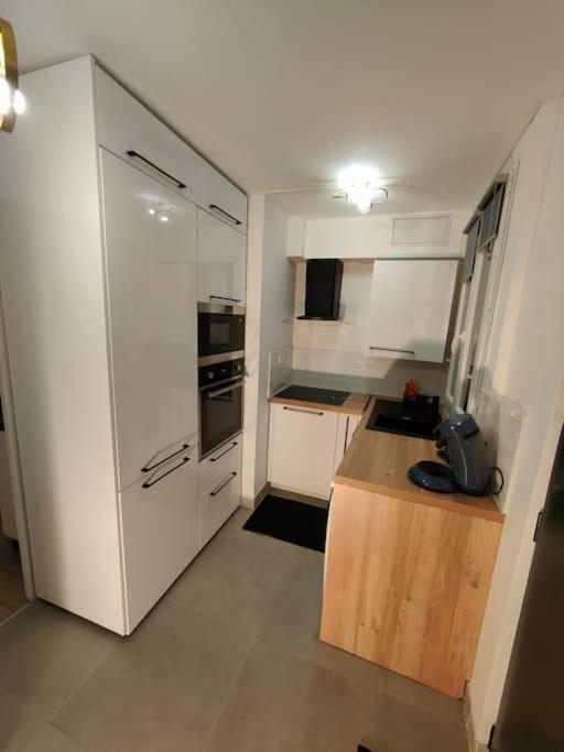 Joli Appartement Au Pied Du Tramway Bezons Luaran gambar